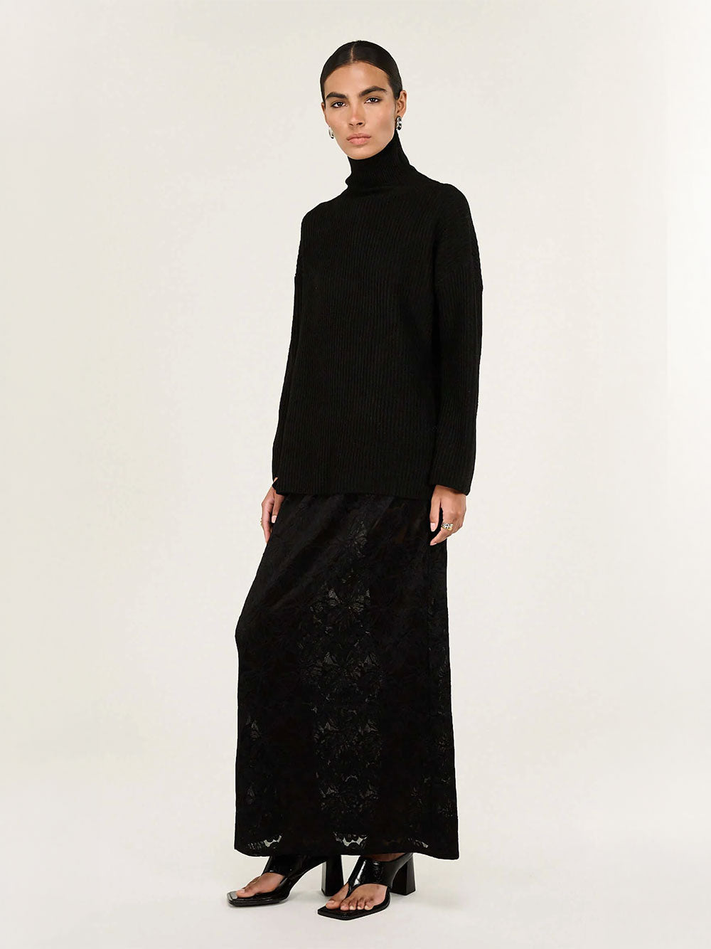 Sabine Roll Neck - BLACK