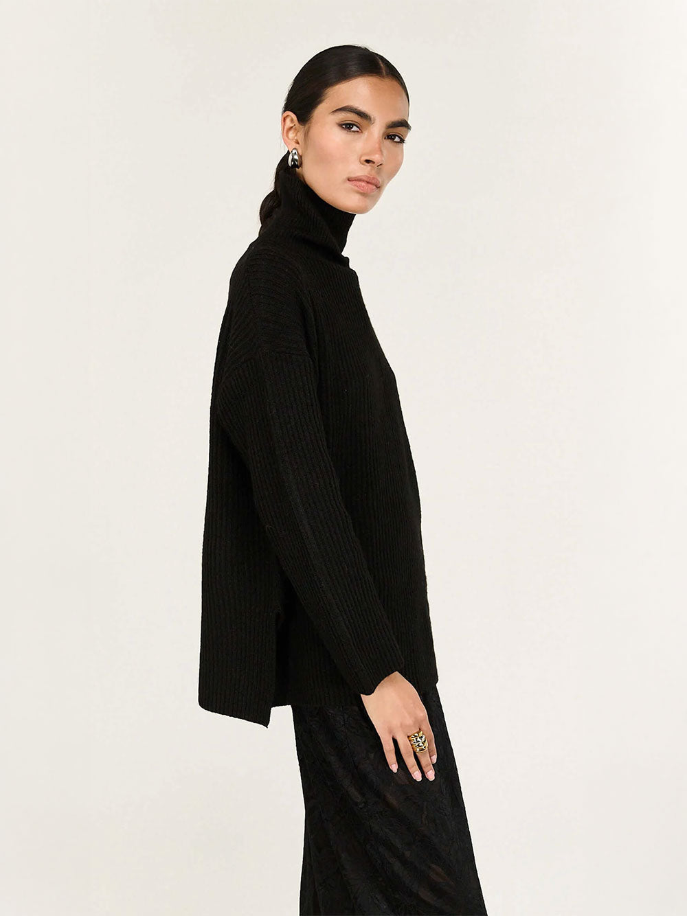 Sabine Roll Neck - BLACK