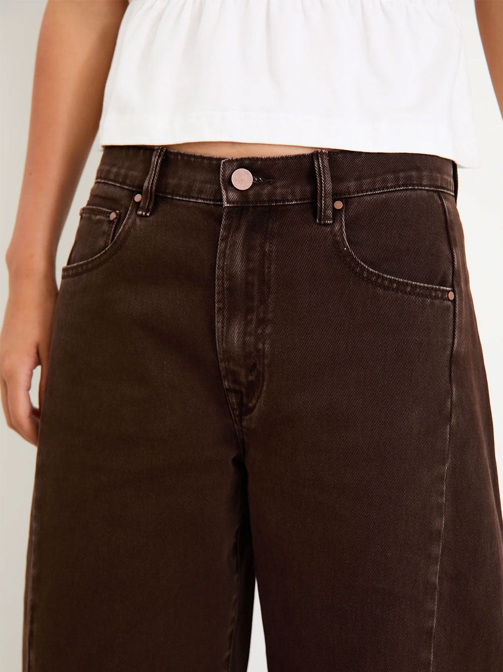 Varsity Barrel Leg Jeans - CHOCOLATE