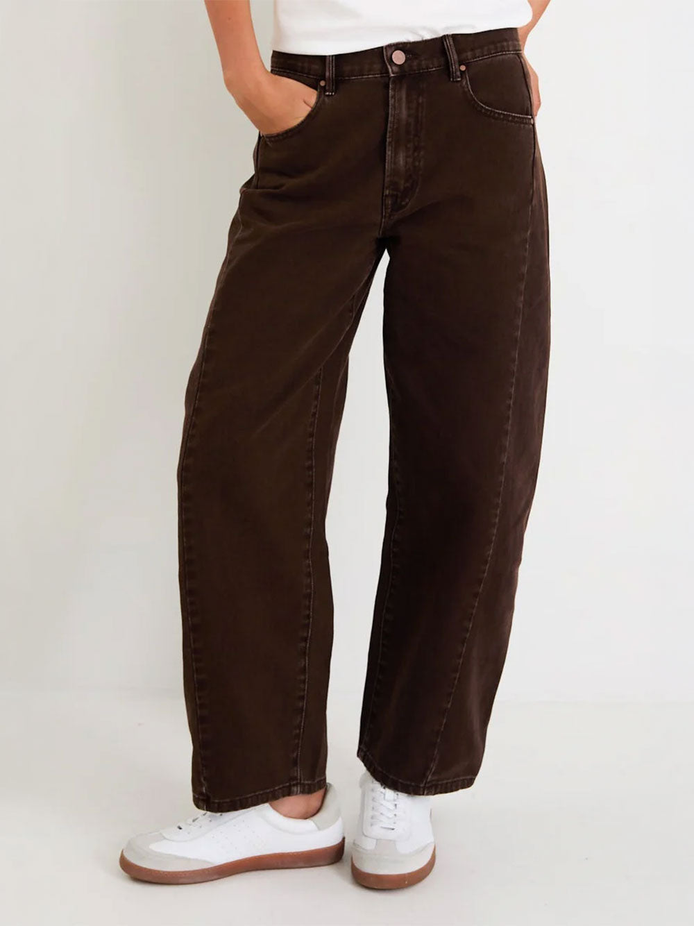 Varsity Barrel Leg Jeans - CHOCOLATE